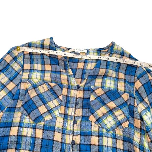 CLEARANCE Daily Thread Plaid Flannel Button Down Shirt - Small - Vibrant & Cozy - Picture 8 of 11